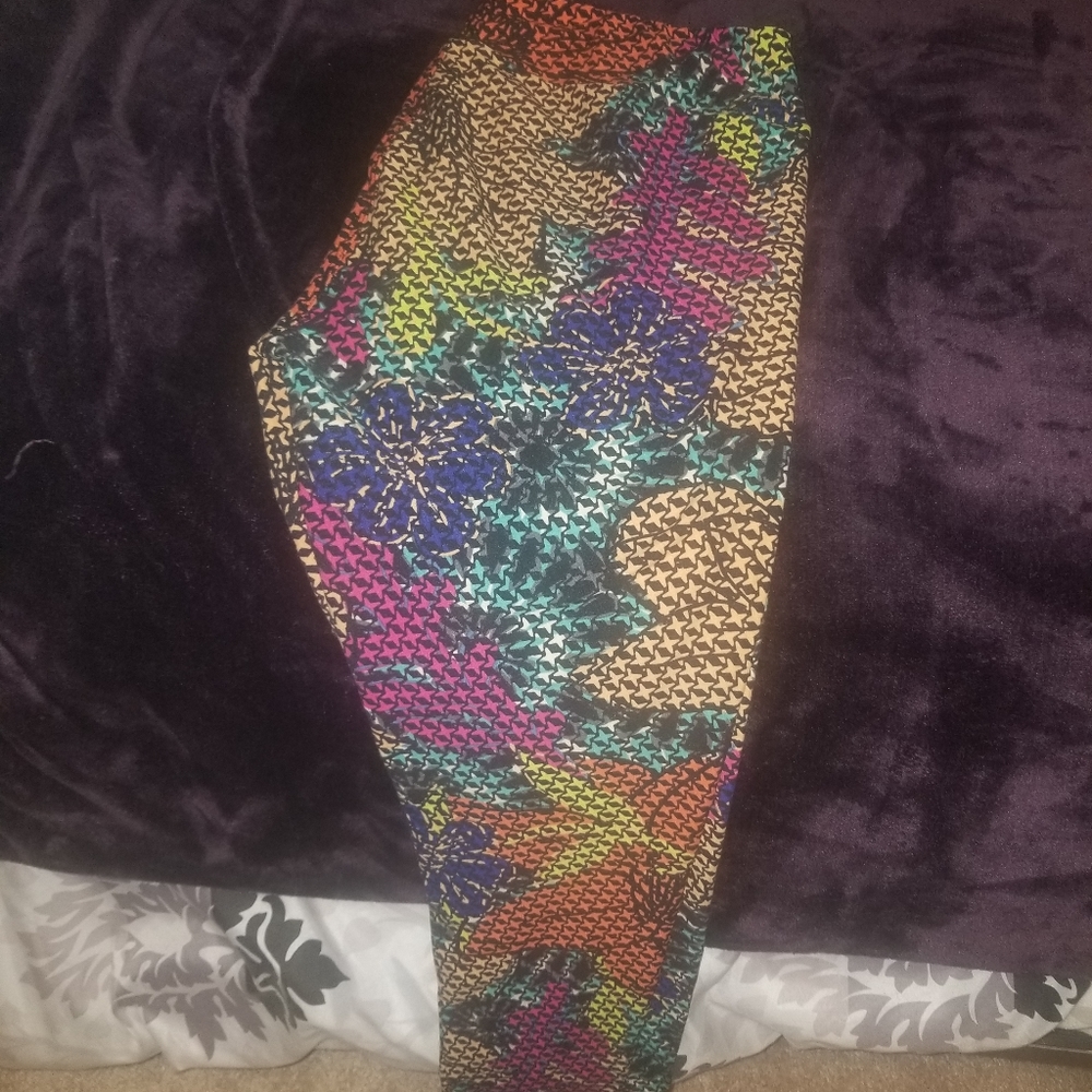 TC Digital Floral Leggings
